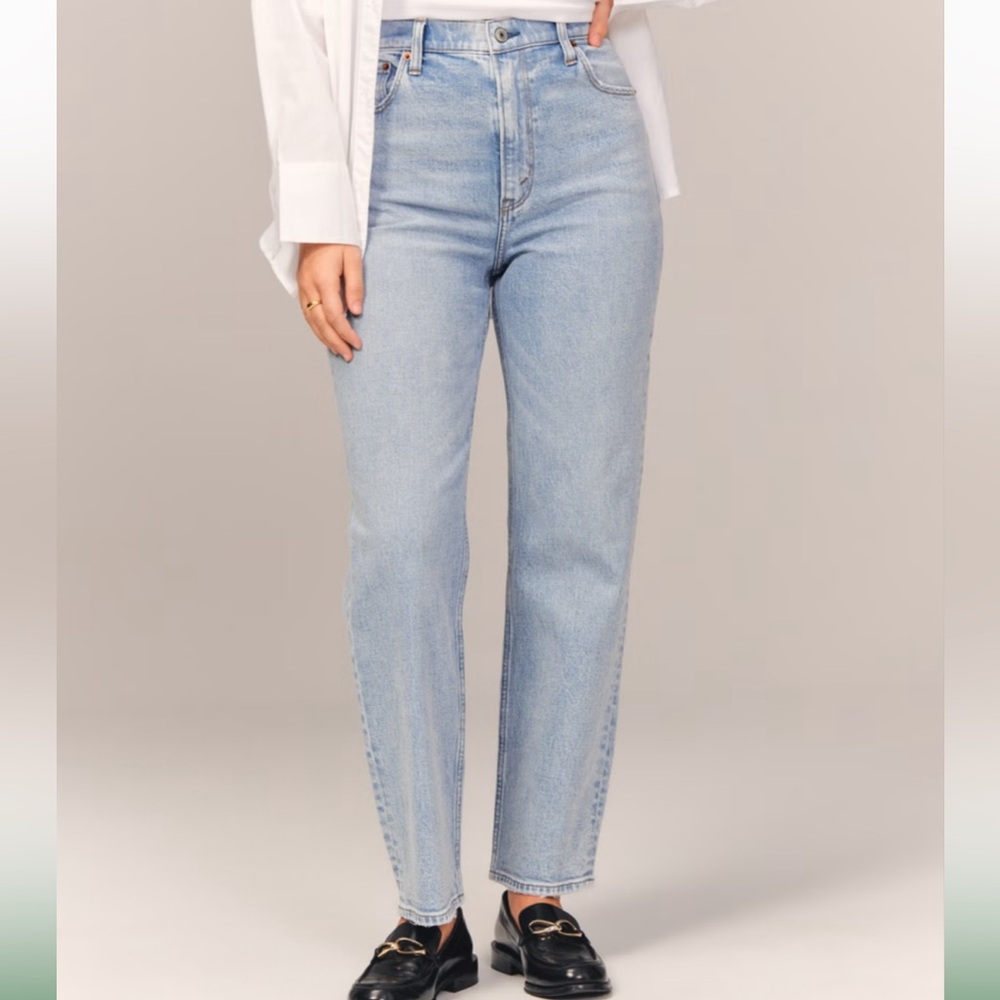 Abercrombie and Fitch ankle straight ultra high rise curve love jeans